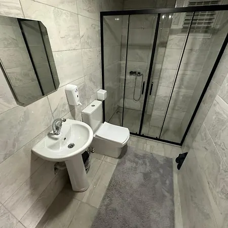 Hotel Viyana Premium